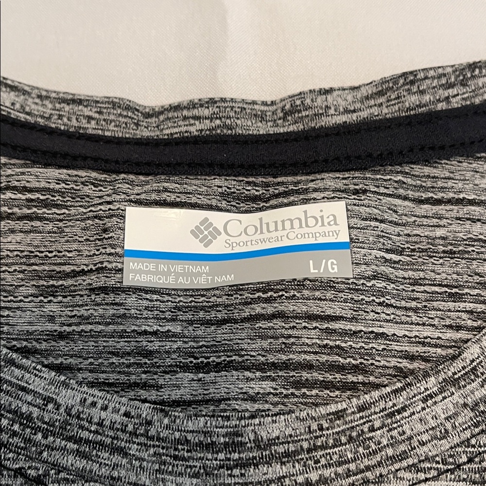 Columbia Performance Tech T-Shirt - Picture 4 of 5